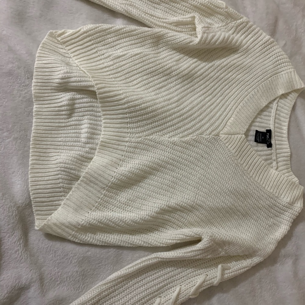 White cropped sweater